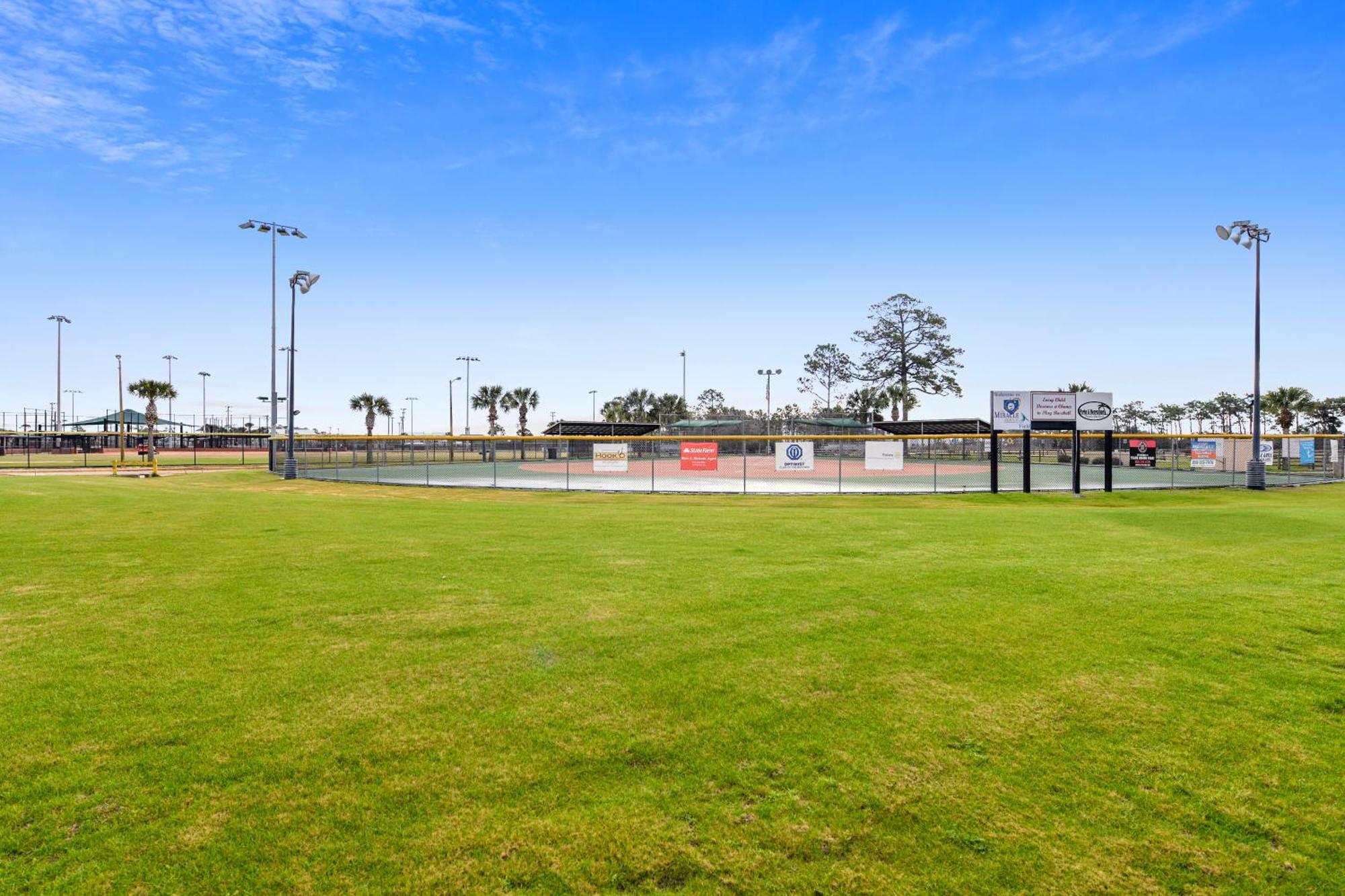 Holiday home Boardwalk #1206 By Book That Panama City Beach
